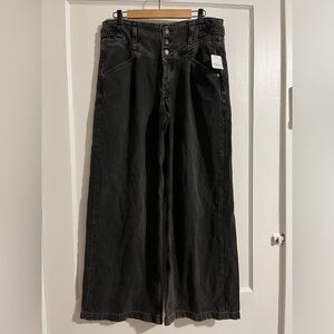 We The Free Super Sweeper Wide Leg Black Jean